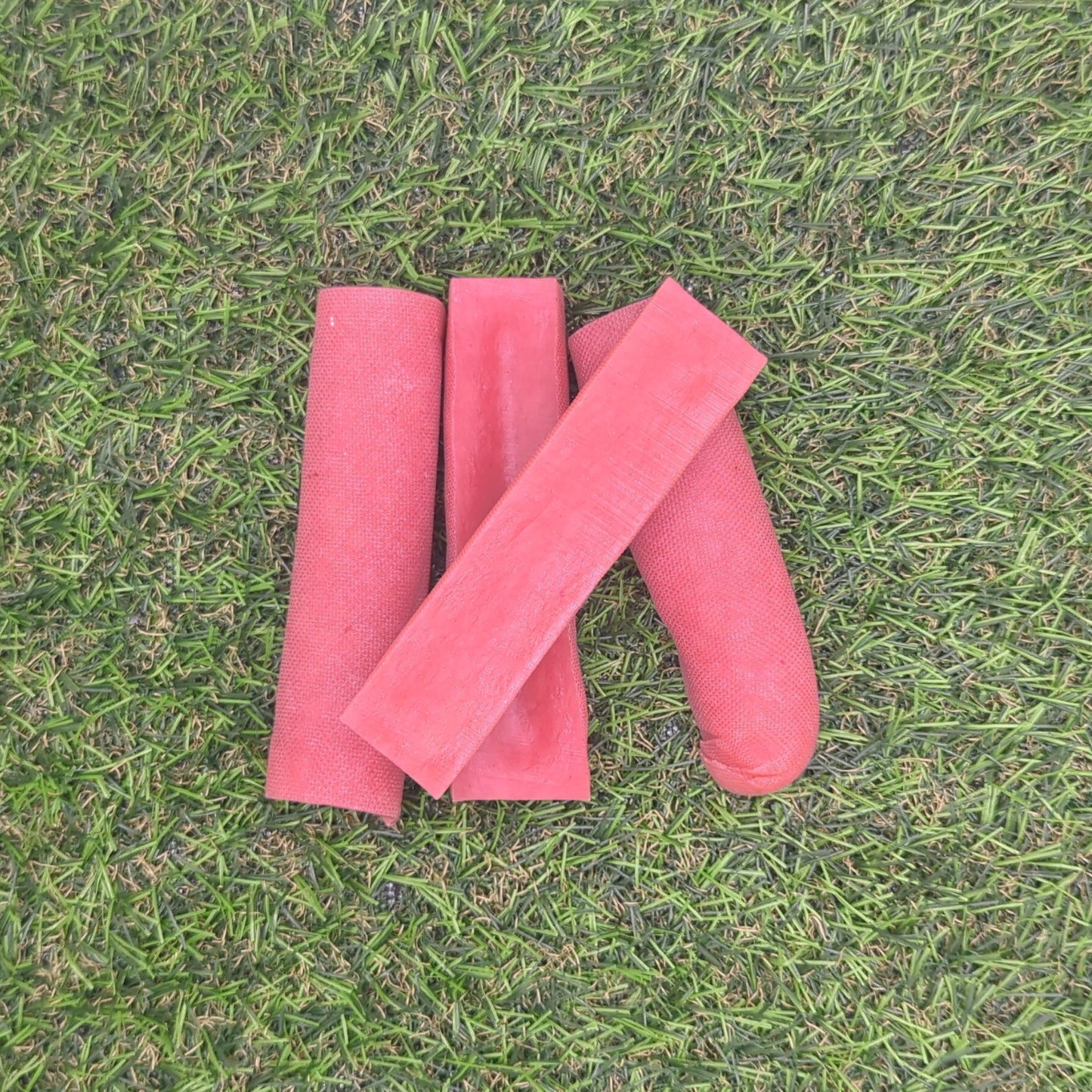 Yak Chews Loose Strawberry Small (30-40g) 2kg
